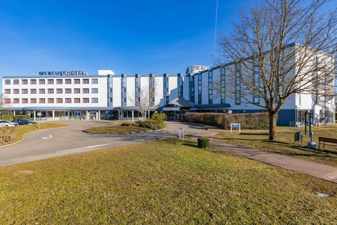 Mercure Lyon Est Villefontaine Eksteriør billede