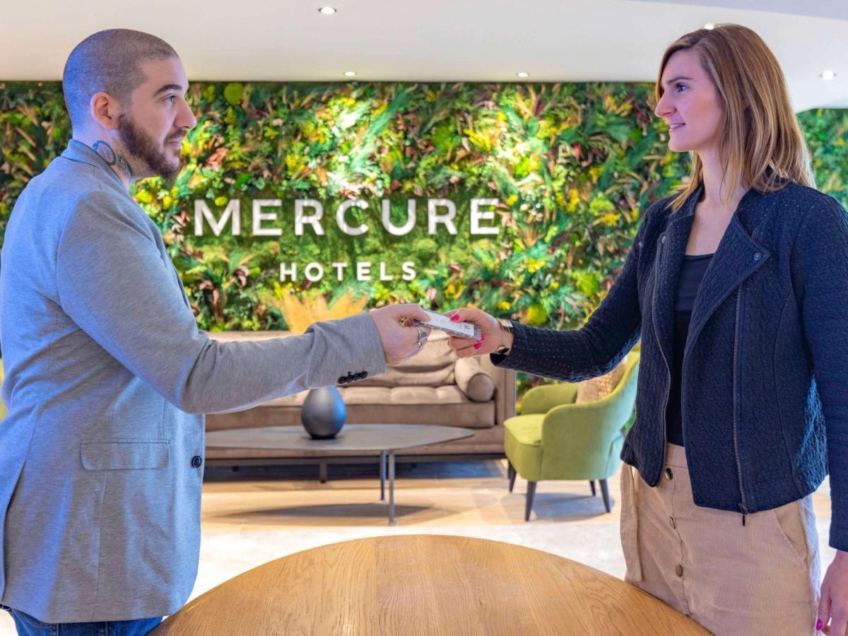 Mercure Lyon Est Villefontaine Eksteriør billede