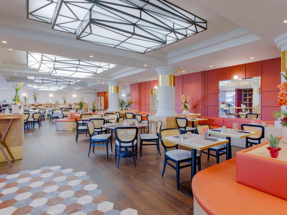 Mercure Lyon Est Villefontaine Eksteriør billede