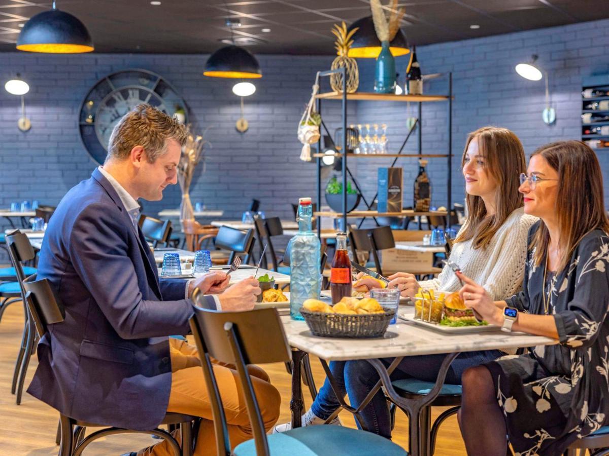 Mercure Lyon Est Villefontaine Eksteriør billede