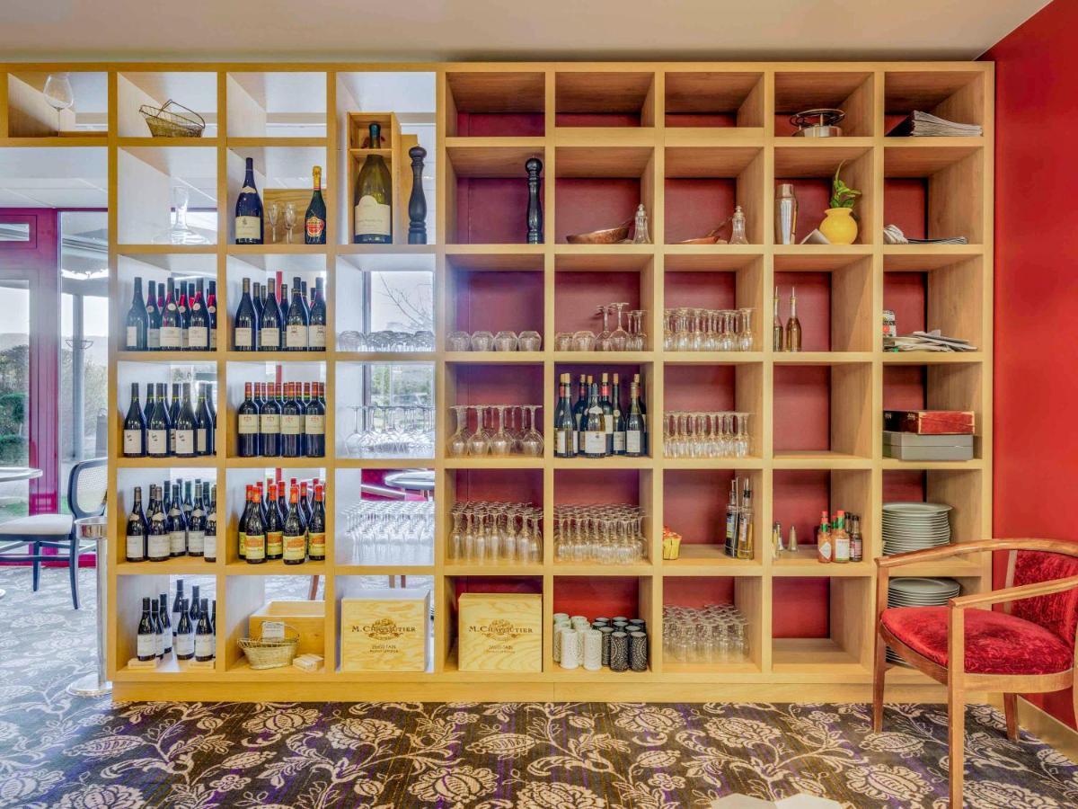 Mercure Lyon Est Villefontaine Eksteriør billede