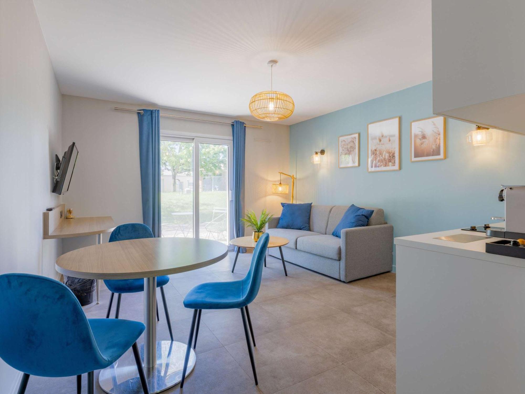 Mercure Lyon Est Villefontaine Eksteriør billede
