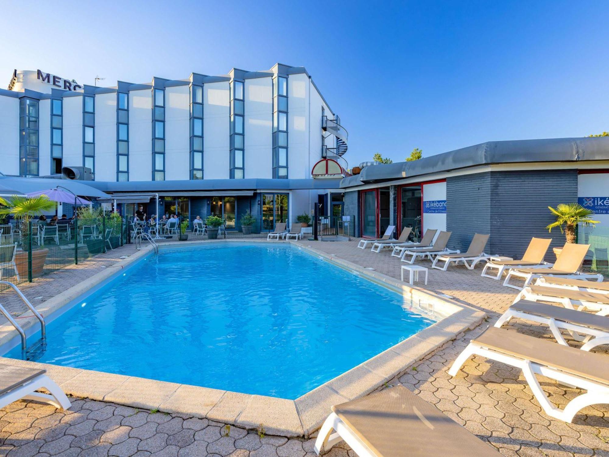 Mercure Lyon Est Villefontaine Eksteriør billede